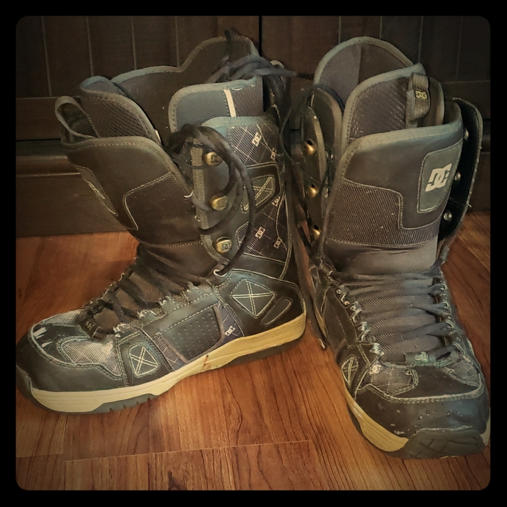 DC Snowboard Boots
